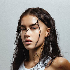 Claudia Valentina